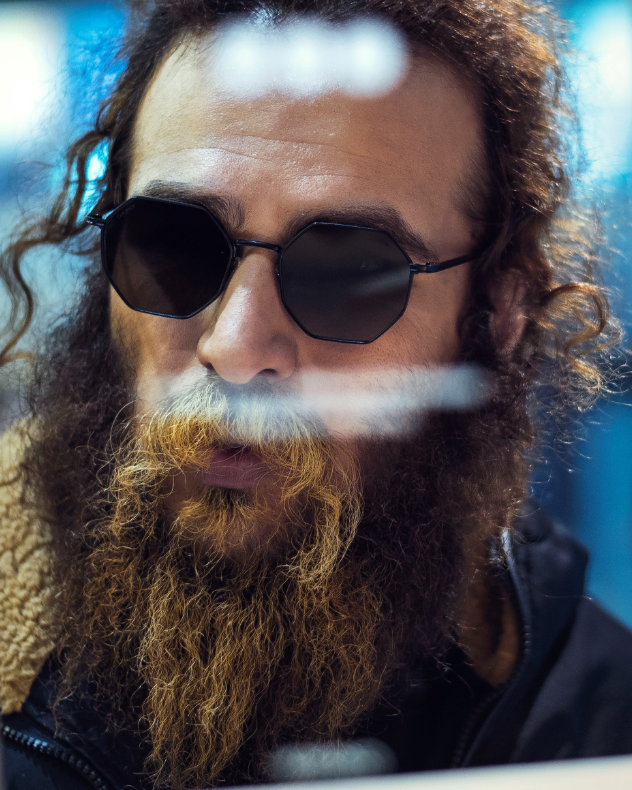 Jak dbać o brodę zimą?