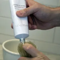 PRO-KREM-TUBA-BIALA-150_2